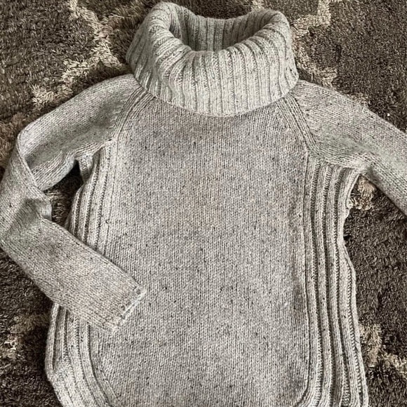 Cynthia Rowley Sweaters - Cynthia Rowley grey wool sweater